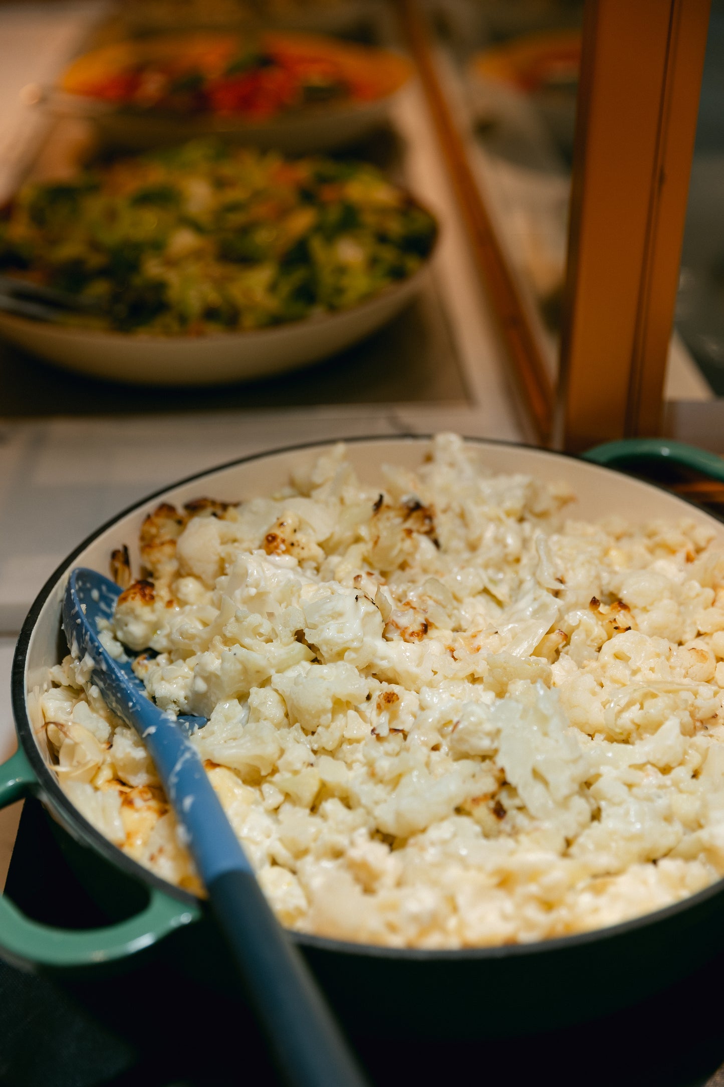 Cheesy Cauliflower (V)